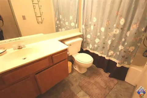 4925 Sunburst Dr, Palmdale, CA 93552 photo 7