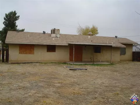 40335 165th St, Palmdale, CA 93591 photo 2