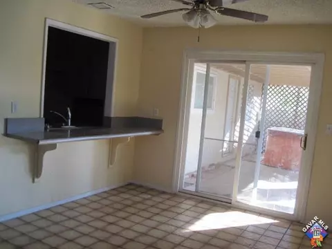 45541 Kingtree Ave, Lancaster, CA 93534 photo 5