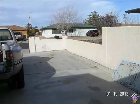 27144 Jerome St, Boron, CA 93516 photo 6