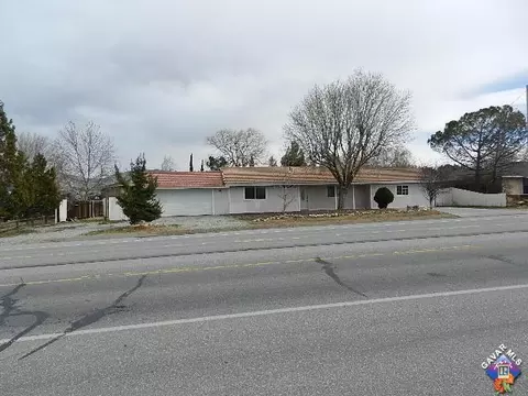 22050 Westwood Blvd, Tehachapi, CA 93561 photo 1