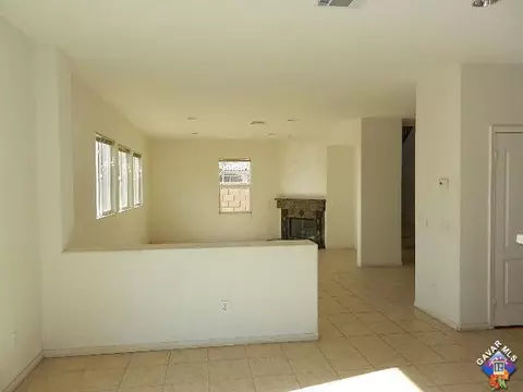 2756 Emerald Ln, Lancaster, CA 93535 photo 15