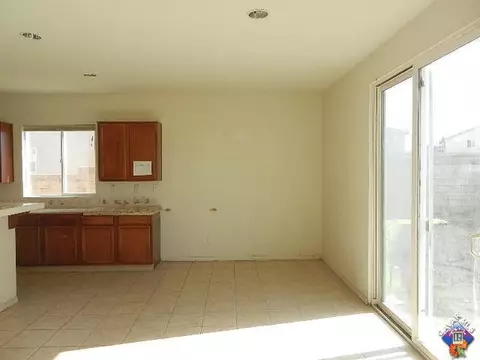 2756 Emerald Ln, Lancaster, CA 93535 photo 16
