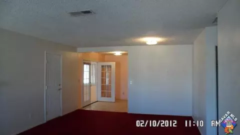 40504 E 174th St, Lancaster, CA 93535 photo 2