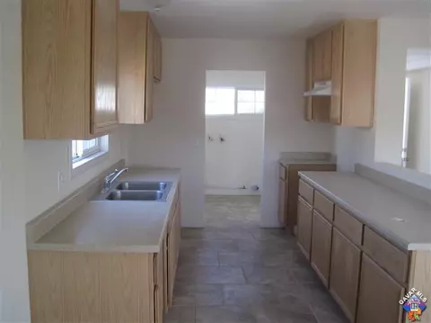 45549 Sancroft Ave, Lancaster, CA 93535 photo 5
