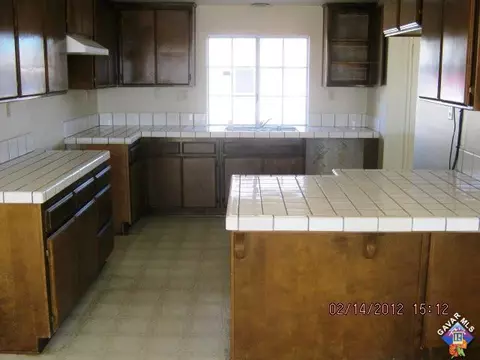 40565 169th St E, Lancaster, CA 93535 photo 2