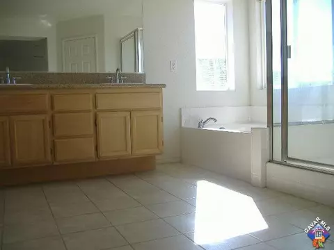 38217 Evette Ct, Palmdale, CA 93550 photo 12