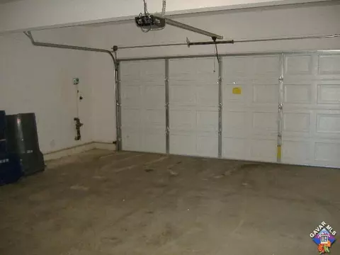 38217 Evette Ct, Palmdale, CA 93550 photo 13