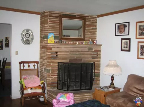 44928 Kingtree Ave, Lancaster, CA 93534 photo 2
