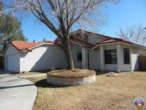 1624 E Lancaster Blvd, Lancaster, CA 93535 photo 2
