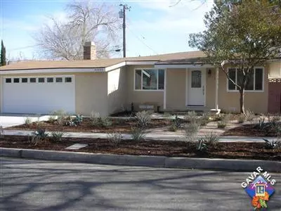 44220 4th St, Lancaster, CA 93535 photo 1