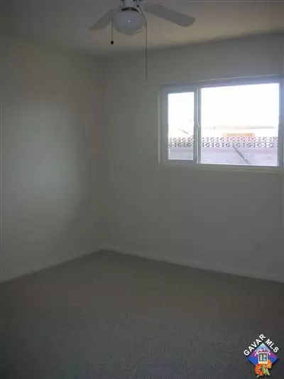 44220 4th St, Lancaster, CA 93535 photo 9