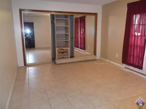 40733 161st St, Lancaster, CA 93535 photo 4