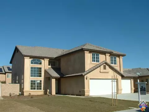 2049 E Kettering St, Lancaster, CA 93535 photo 1