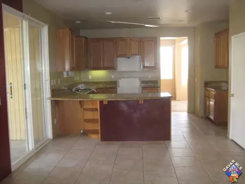 45602 Coventry Ct, Lancaster, CA 93534 photo 6