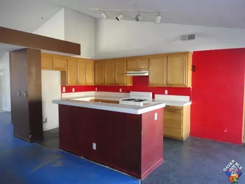 2127 Beechwood St, Lancaster, CA 93535 photo 3