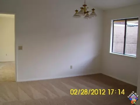 3242 Avenue S1 E, Palmdale, CA 93550 photo 3