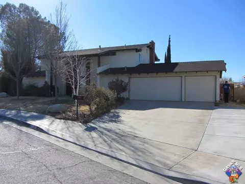 42907 Cromley Ct, Lancaster, CA 93534 photo 1