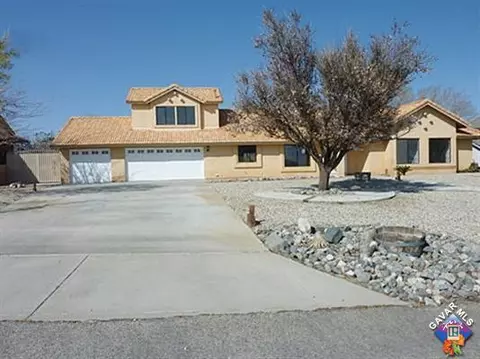 35935 50th St, Palmdale, CA 93552 photo 2