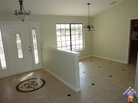35935 50th St, Palmdale, CA 93552 photo 3