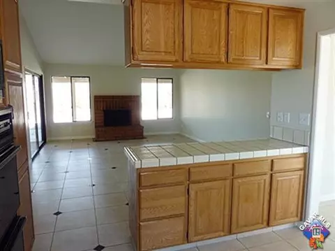 35935 50th St, Palmdale, CA 93552 photo 11