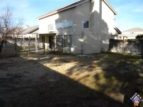 45215 Mays St, Lancaster, CA 93535 photo 4