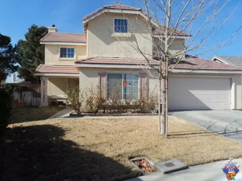45215 Mays St, Lancaster, CA 93535 photo 1