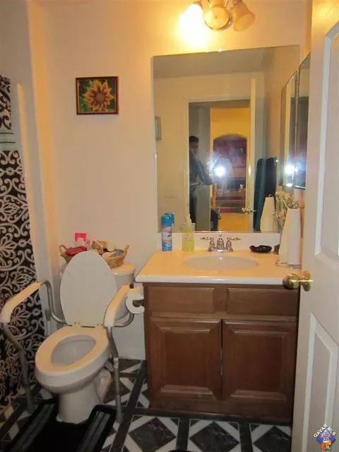 43639 Windrose Pl, Lancaster, CA 93536 photo 5