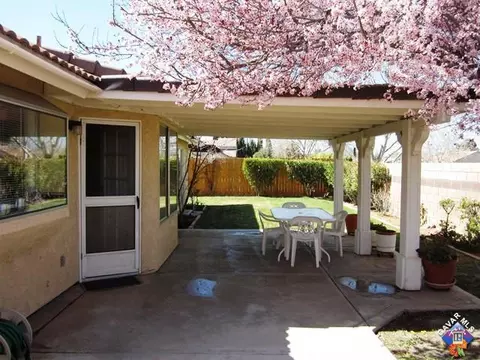 2261 Brighton Ct, Palmdale, CA 93550 photo 19