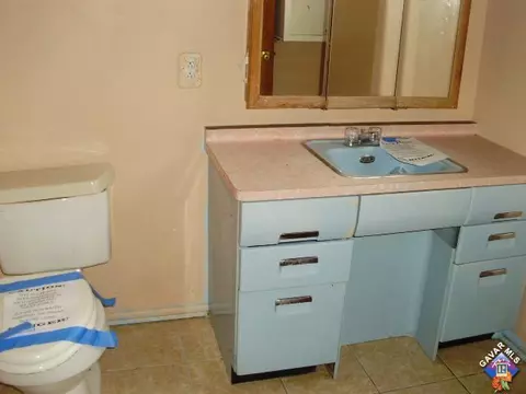 38564 E 3rd St, Palmdale, CA 93550 photo 5