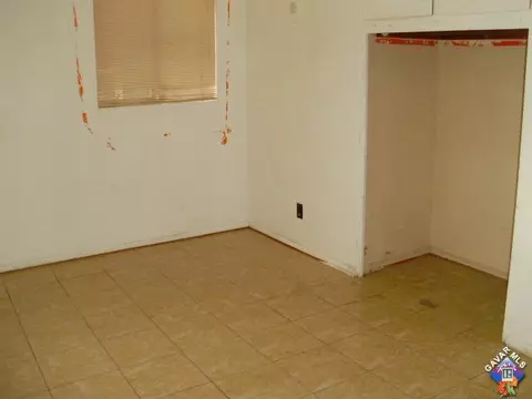 38564 E 3rd St, Palmdale, CA 93550 photo 7