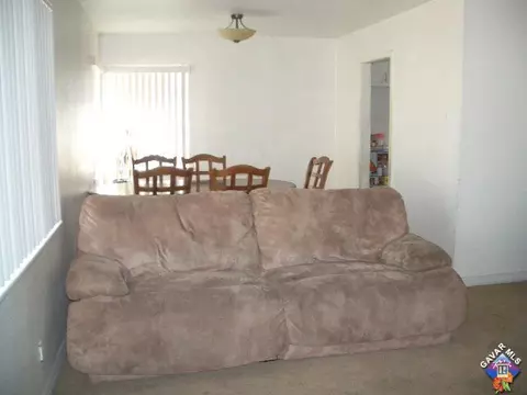 45457 Kingtree Ave, Lancaster, CA 93534 photo 3