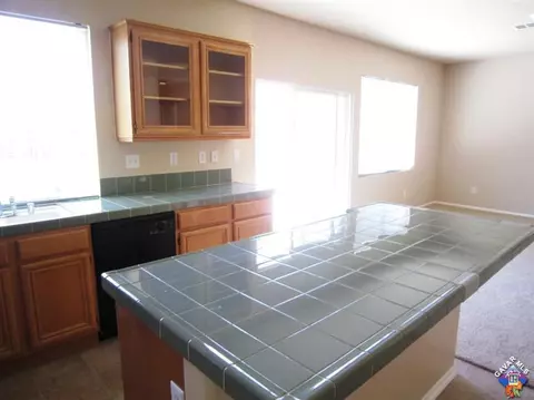 36937 35th St, Palmdale, CA 93550 photo 9