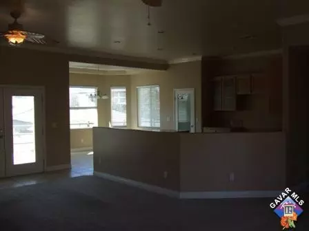 22219 Mariposa Rd, Tehachapi, CA 93561 photo 3