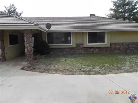 33692 Cattle Creek Rd, Acton, CA 93510 photo 1