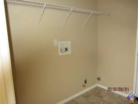 1237 W Holguin St, Lancaster, CA 93534 photo 13