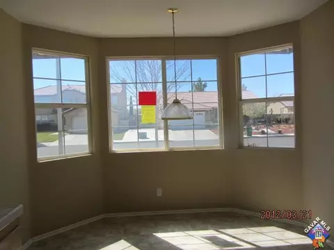 1237 W Holguin St, Lancaster, CA 93534 photo 11