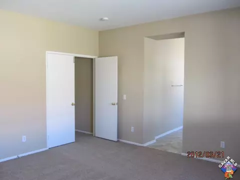 1237 W Holguin St, Lancaster, CA 93534 photo 17