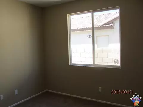 1237 W Holguin St, Lancaster, CA 93534 photo 14