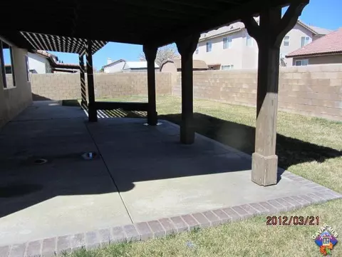 1237 W Holguin St, Lancaster, CA 93534 photo 25