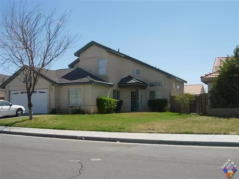 2124 Greentree St, Lancaster, CA 93535 photo 1