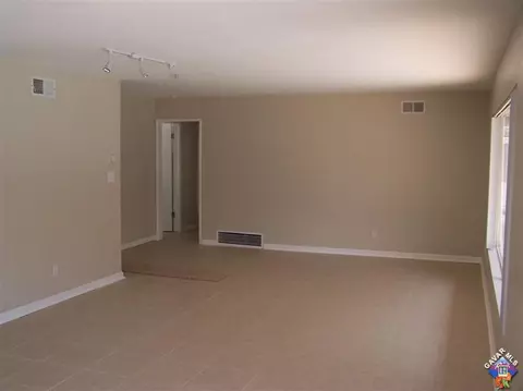 1110 Avenue J3 E, Lancaster, CA 93535 photo 6