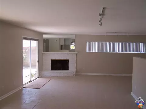 1110 Avenue J3 E, Lancaster, CA 93535 photo 5