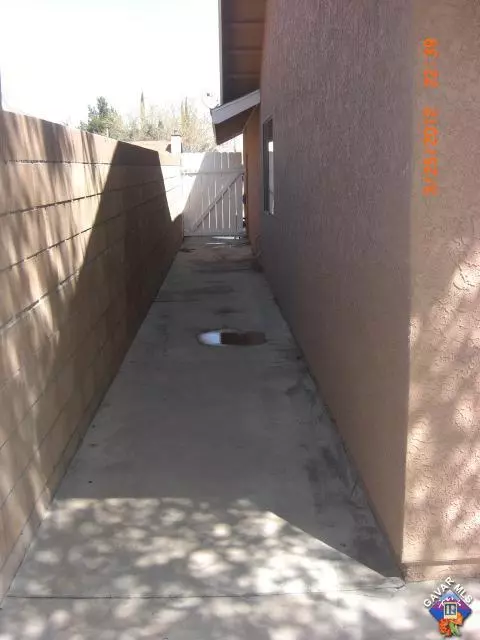 722 E Avenue J5, Lancaster, CA 93535 photo 11