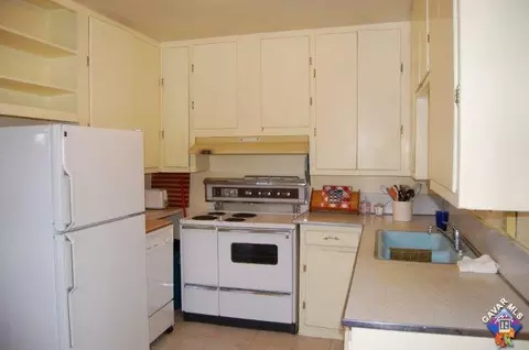 239 E Avenue G8, Lancaster, CA 93535 photo 9