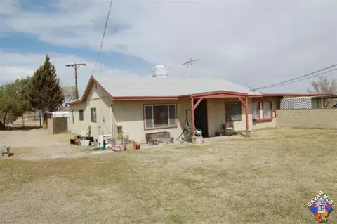 239 E Avenue G8, Lancaster, CA 93535 photo 2