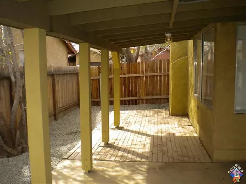 527 E Avenue J5, Lancaster, CA 93535 photo 15
