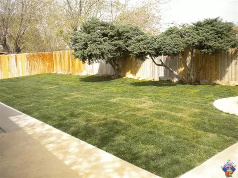 527 E Avenue J5, Lancaster, CA 93535 photo 10