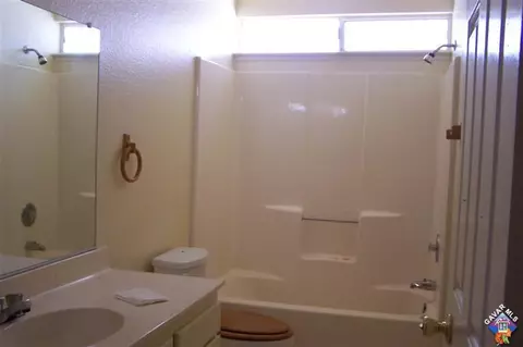 40234 177th St E, Lake Los Angeles, CA 93591 photo 11