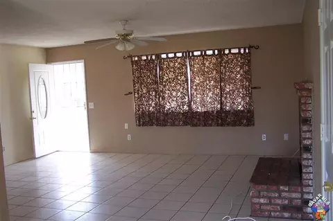 40234 177th St E, Lake Los Angeles, CA 93591 photo 3
